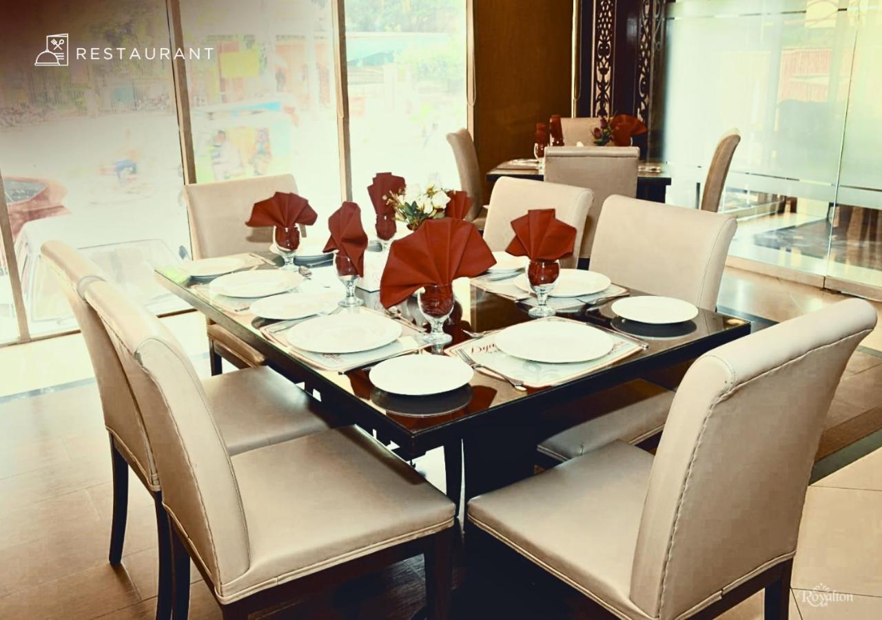 Royalton Hotel Ραβαλπίντι Εξωτερικό φωτογραφία