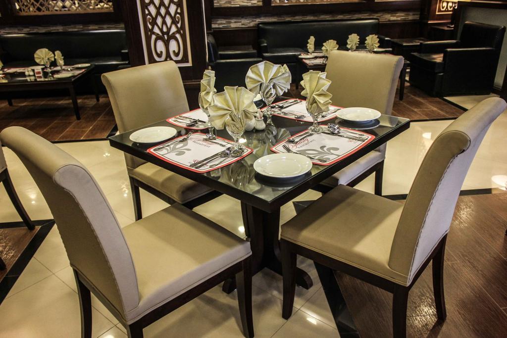 Royalton Hotel Ραβαλπίντι Εξωτερικό φωτογραφία
