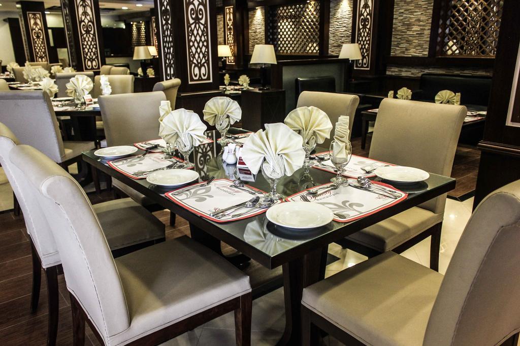 Royalton Hotel Ραβαλπίντι Εξωτερικό φωτογραφία