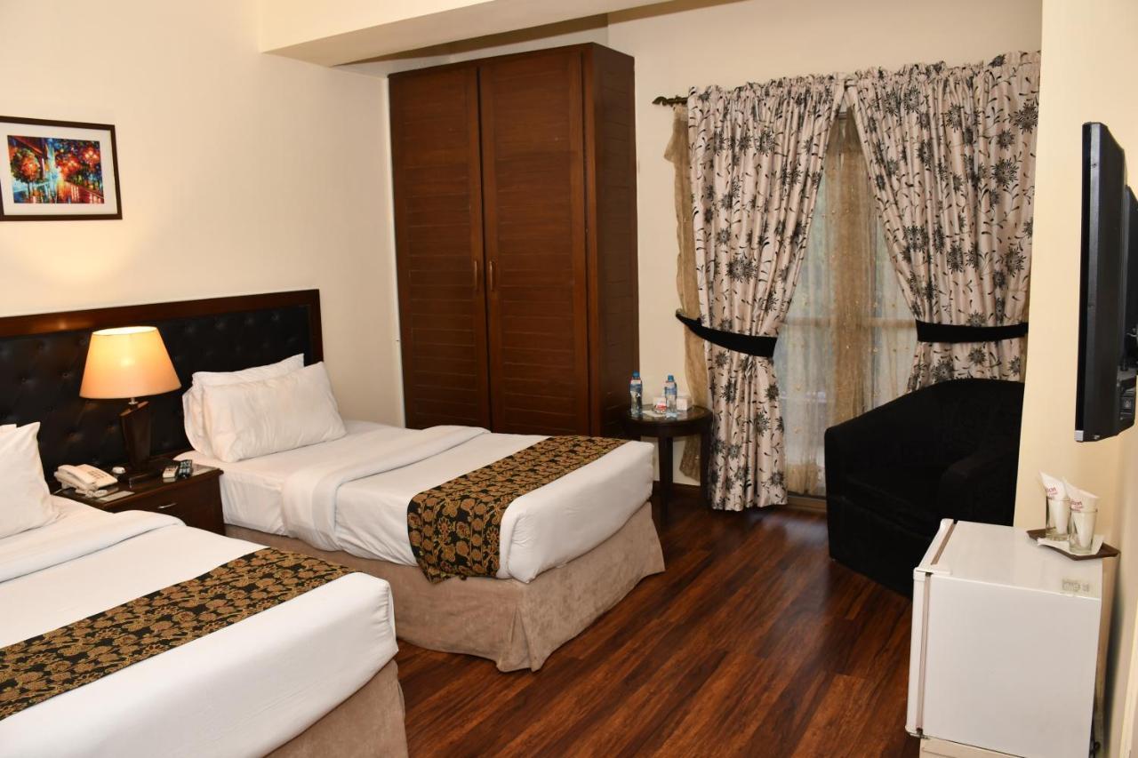 Royalton Hotel Ραβαλπίντι Εξωτερικό φωτογραφία