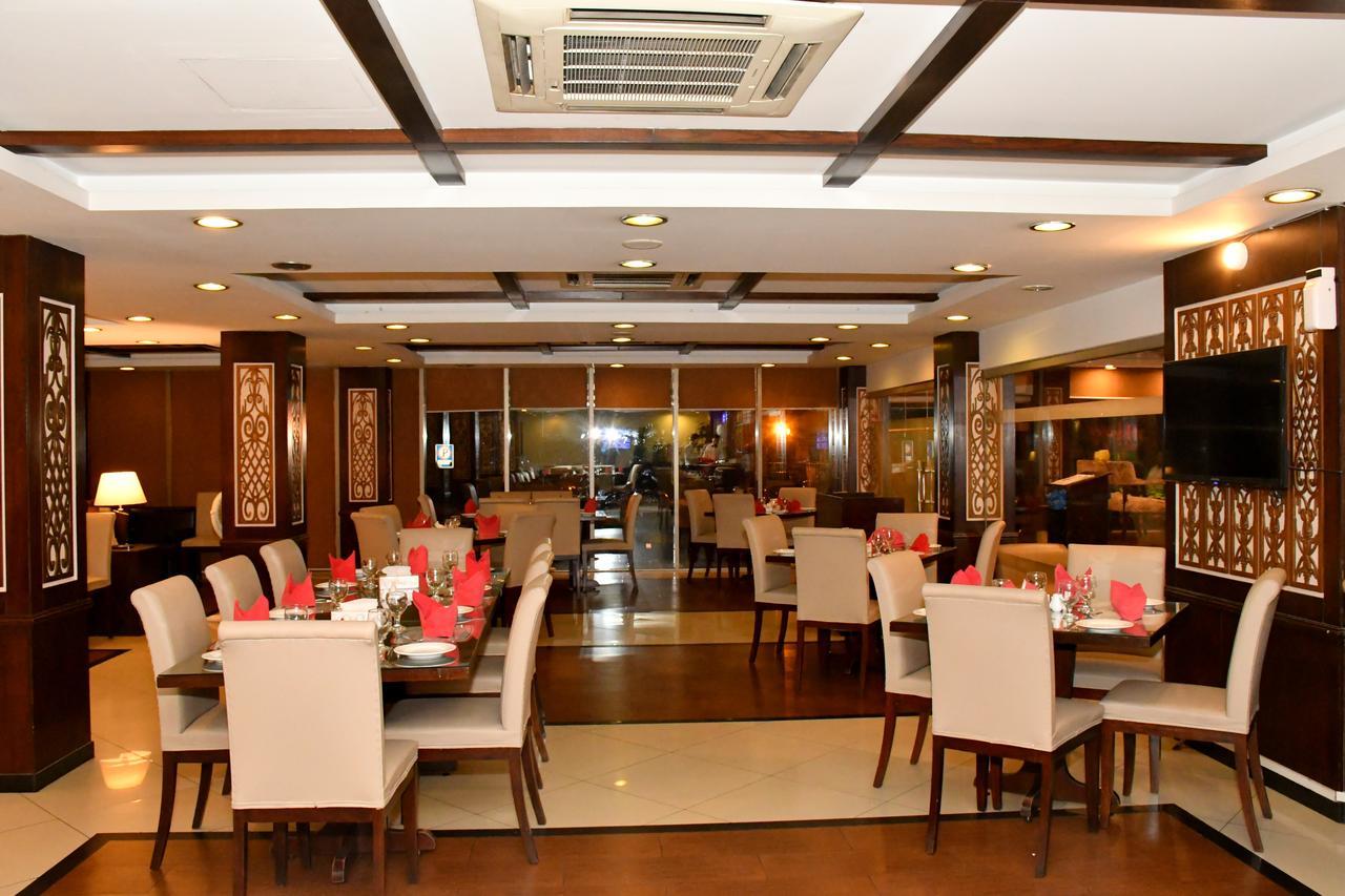 Royalton Hotel Ραβαλπίντι Εξωτερικό φωτογραφία